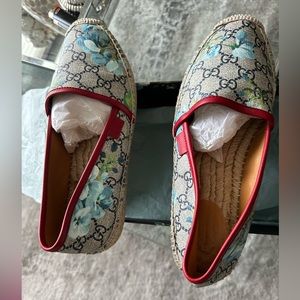 GG Supreme Monogram Blooms Espadrilles 38 Beige Blue Navy Hibiscus Red